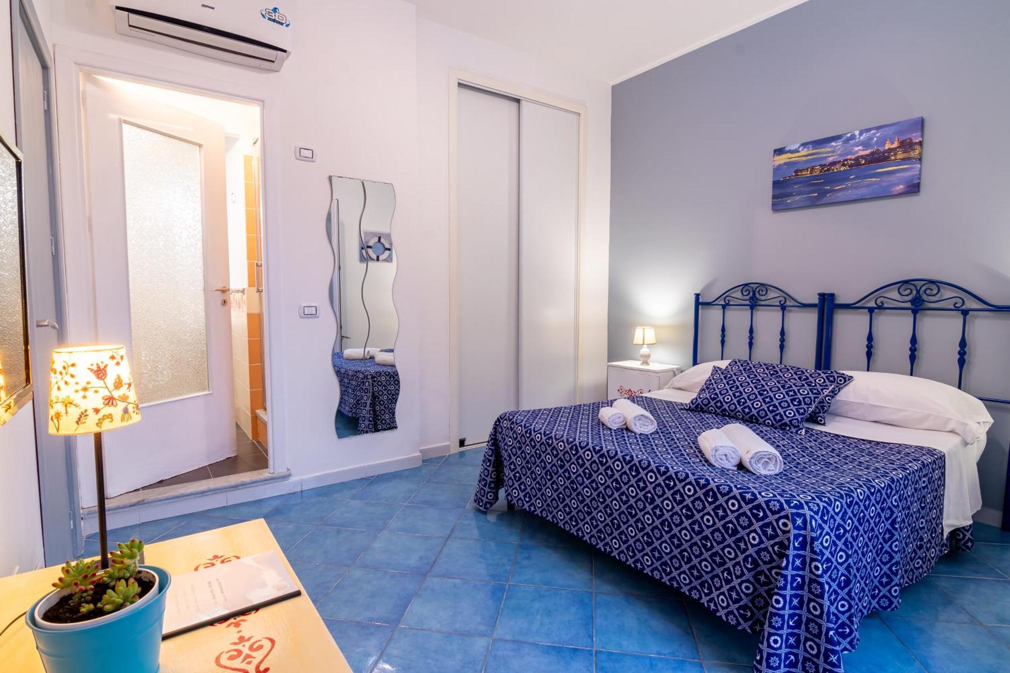 Aria Di Mare Rooms Чефалу Экстерьер фото