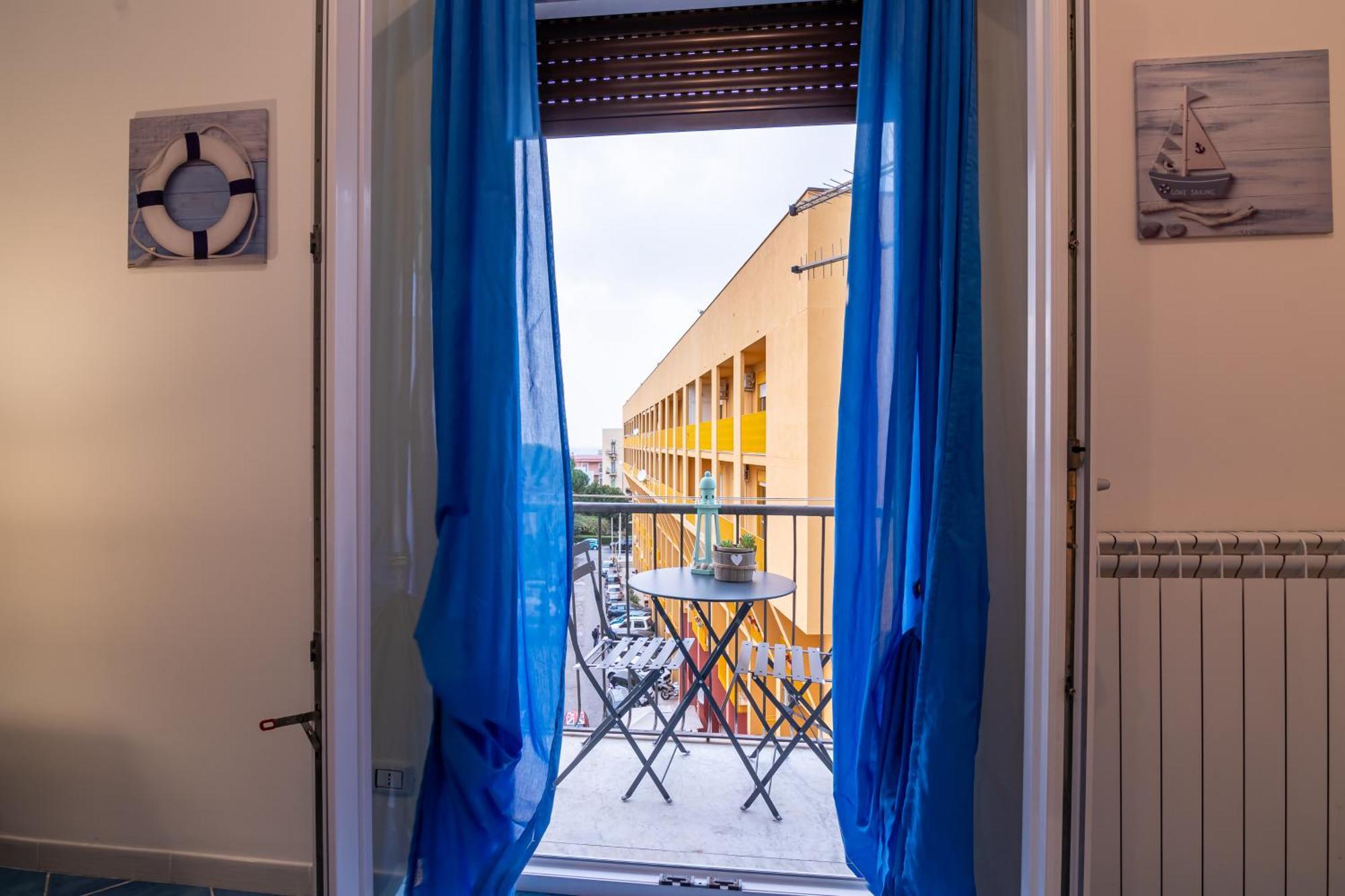 Aria Di Mare Rooms Чефалу Экстерьер фото