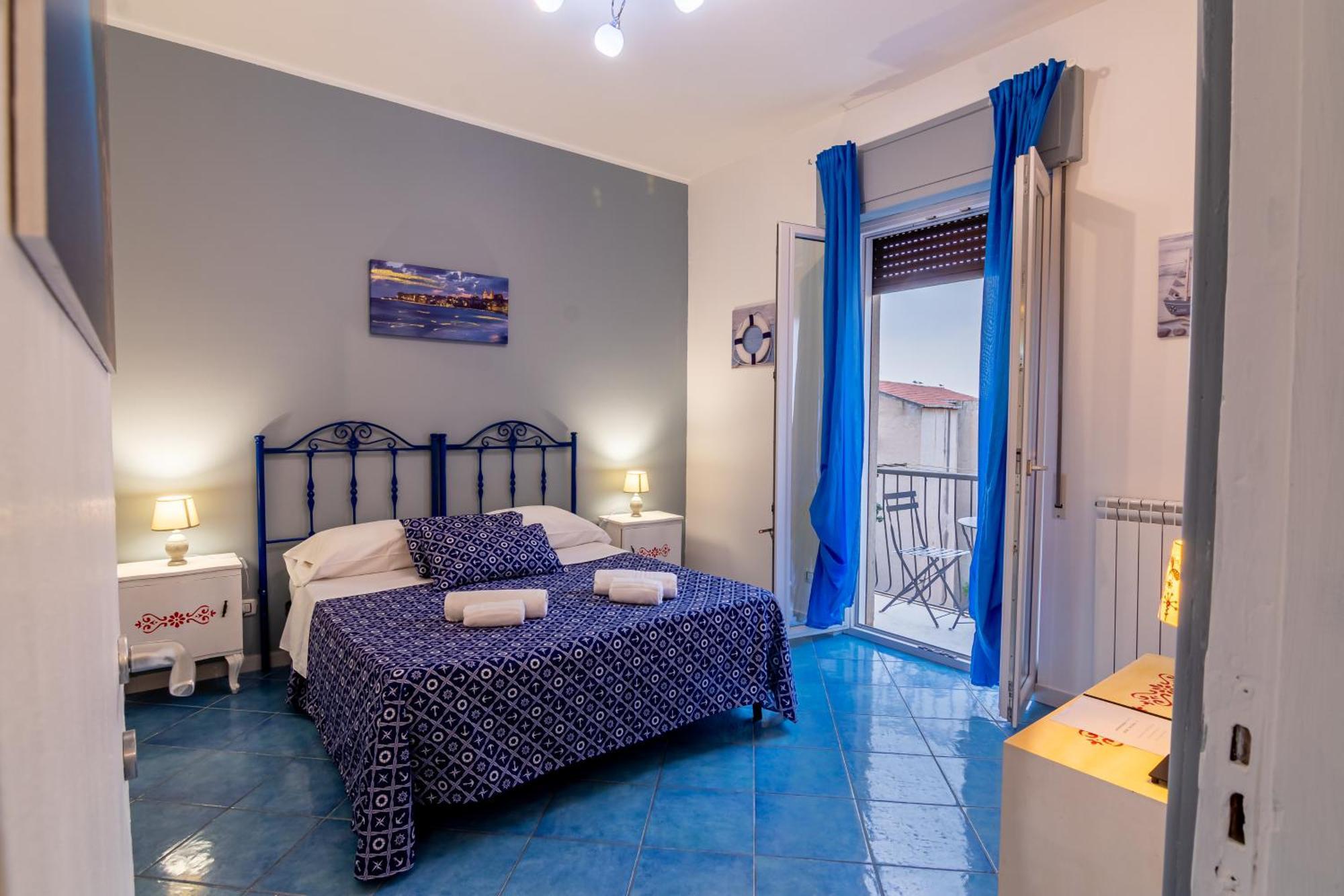 Aria Di Mare Rooms Чефалу Экстерьер фото